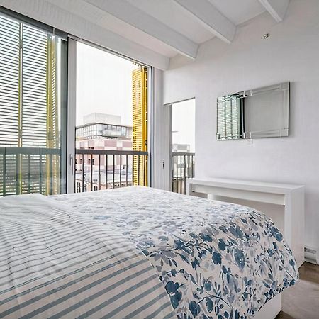Modern, Bright & Central 1-Bed Downtown Apt Close To Rogers Arena Vancouver Exteriör bild