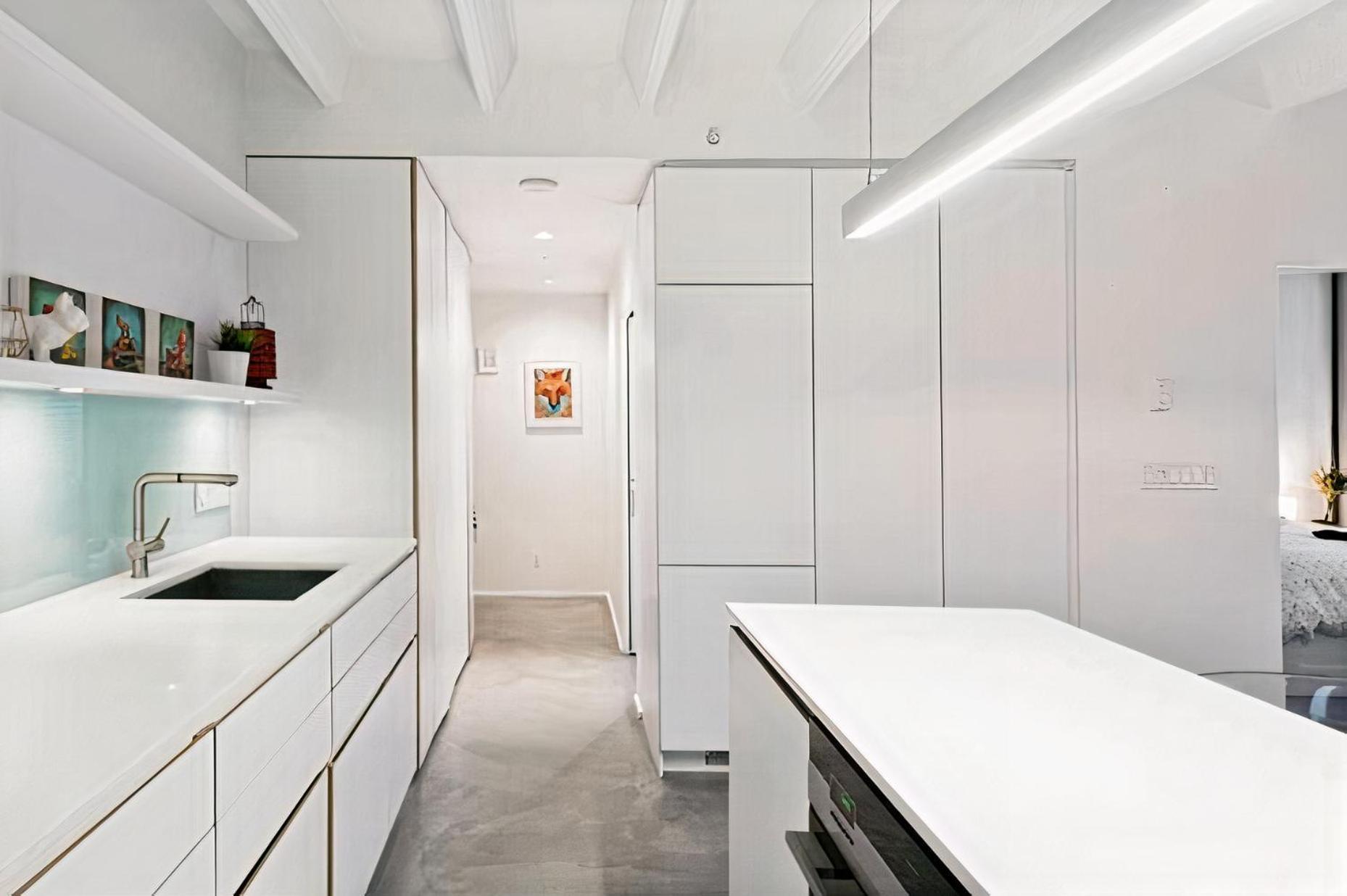 Modern, Bright & Central 1-Bed Downtown Apt Close To Rogers Arena Vancouver Exteriör bild